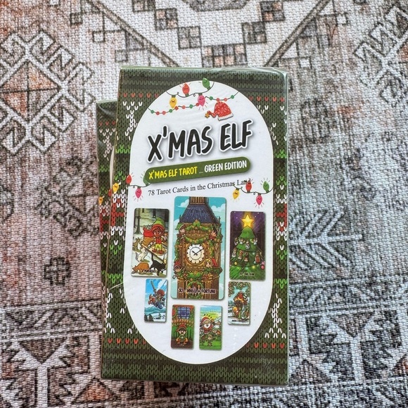 X'Mas Elf Tarot Cards - Green Edition - Picture 1 of 4
